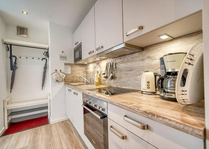 - Haus O, App 0o0501 ハイリゲンハーフェン